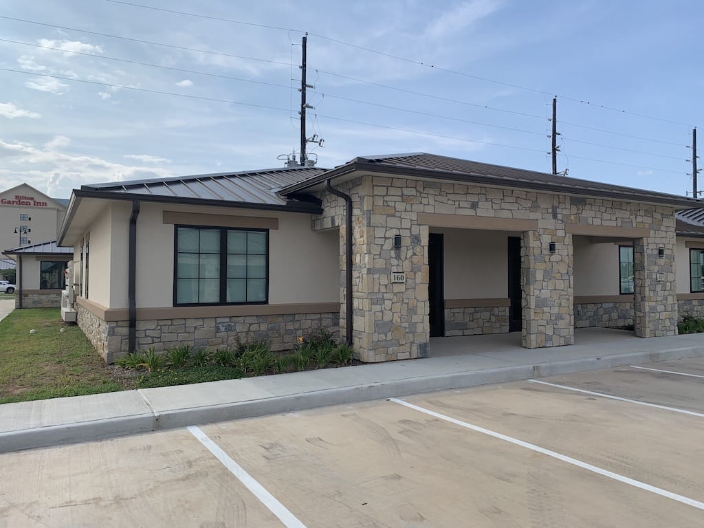 Sugar Land Chiropractors| Very Knowledgeable!